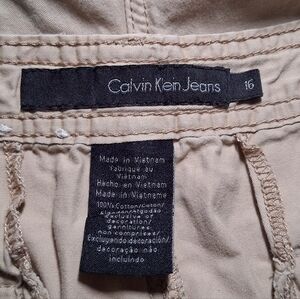 Calvin Klein Jeans cropped cargos